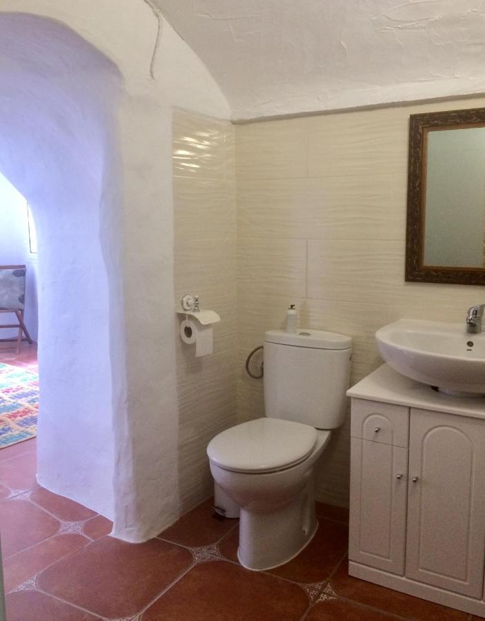 Cueva Romana, Adults Only Cave House Cuevas del Campo Exterior photo